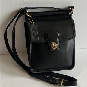 Vintage COACH black leather Murphy crossbody bag w/COA